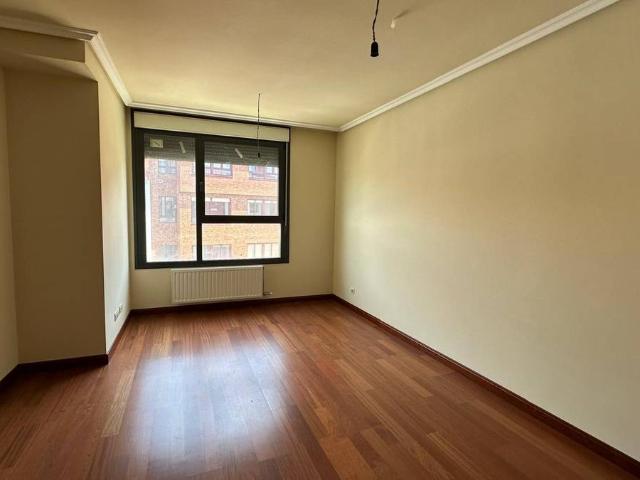 Piso en venta en Burgos, Castilla y León