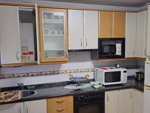 Piso en venta en Mieres, Barrio de San Pedro