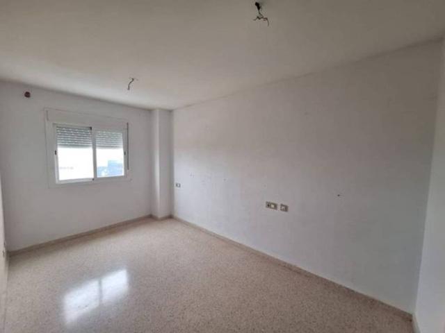 Piso en venta en Sanlúcar La Mayor, Andalucía