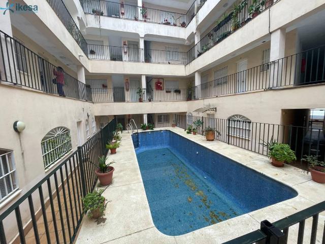 Piso en venta en Sanlúcar La Mayor, Torrequesada-Camino de Umbrete