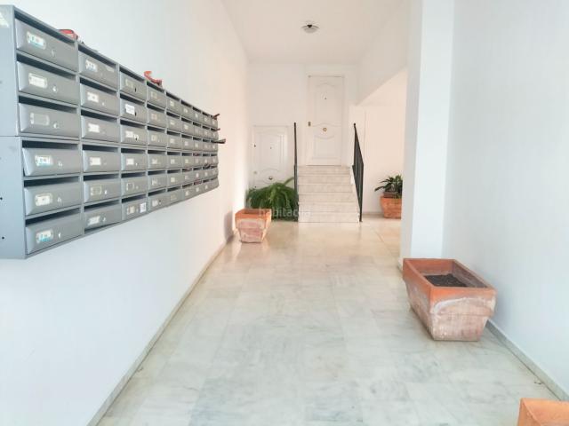 Piso en venta en Sanlúcar La Mayor, Andalucía