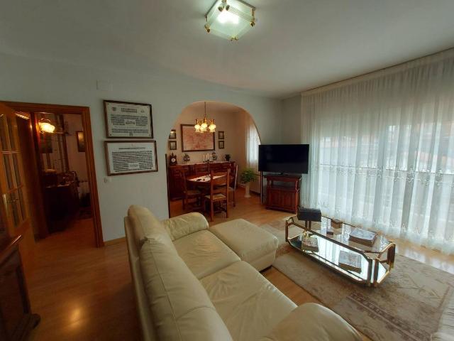 Piso en venta en Sant Andreu De La Barca, Nucli Antic
