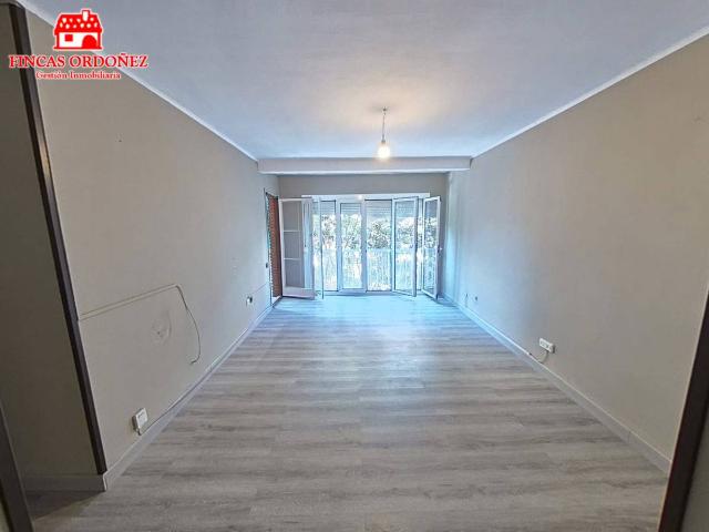 Piso en venta en Nucli Antic, Baix Llobregat