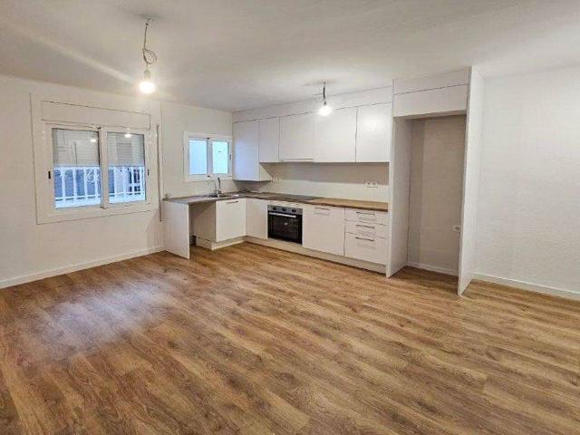 Piso en venta en Sant Climent De Llobregat