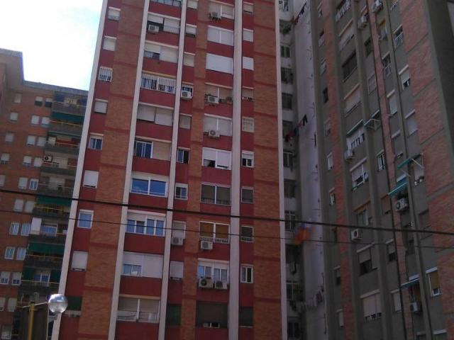 Piso en venta en Cornellà De Llobregat, Centre