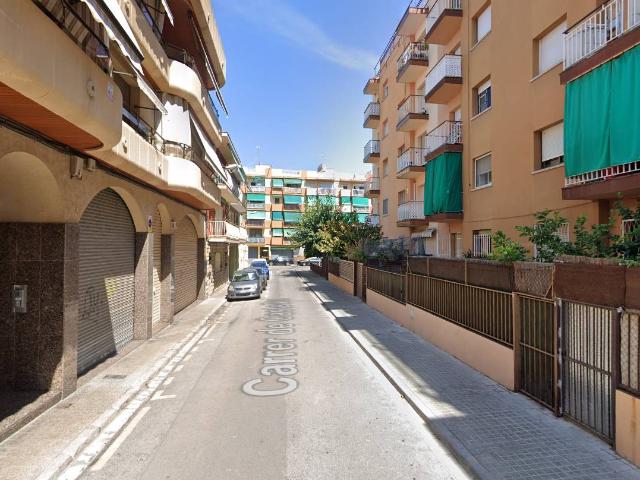 Piso en venta en Vilanova I La Geltrú, Centrevila