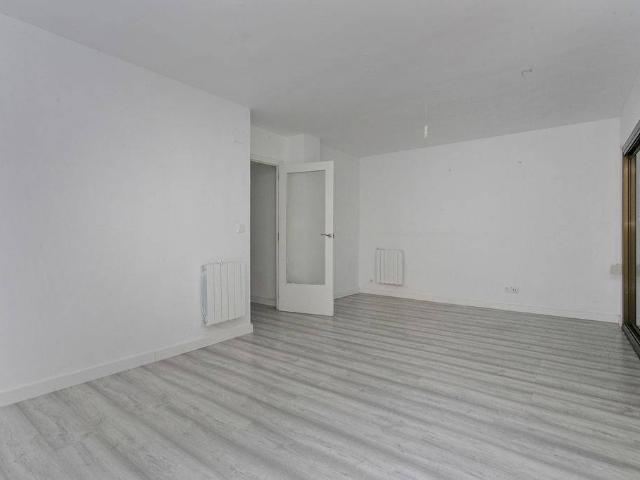 Piso en venta en Vilanova I La Geltrú, Centrevila
