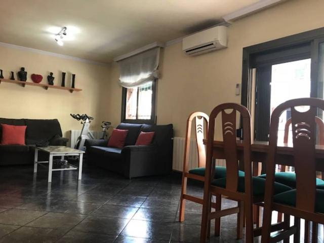 Piso en venta en Vilanova I La Geltrú, Centrevila