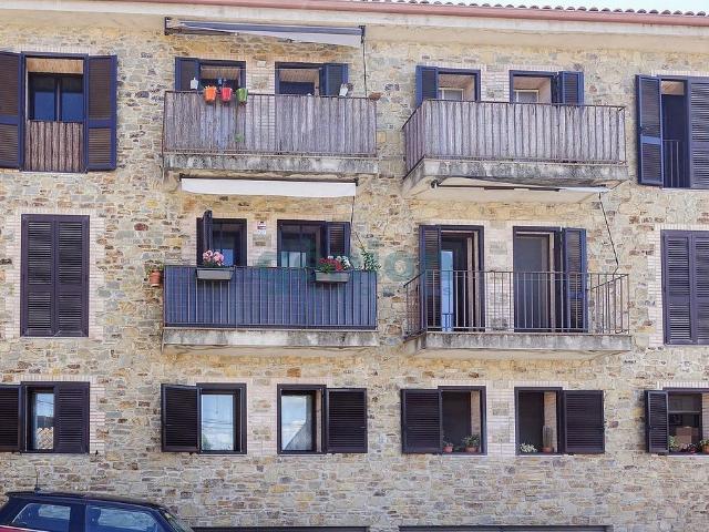 Piso en venta en Sant Jordi Desvalls