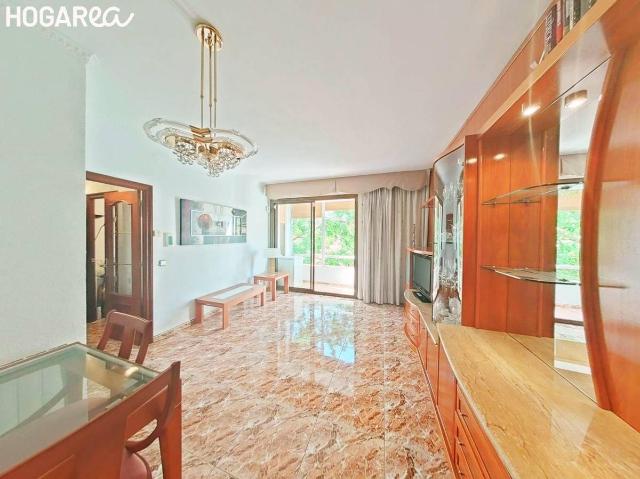 Piso en venta en L'hospitalet De Llobregat, Centre