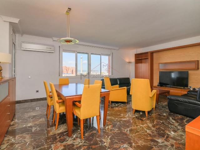 Piso en venta en Sant Just Desvern, Barcelona
