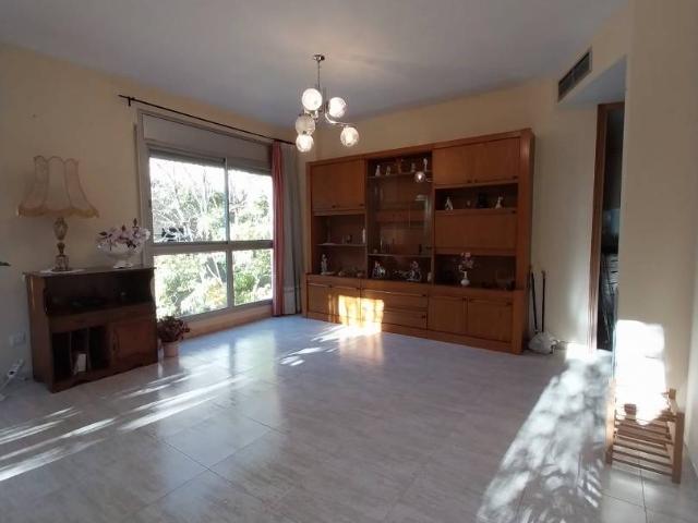 Piso en venta en Barri Vell, Gironès