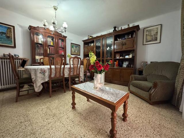 Piso en venta en Barri Vell, Gironès