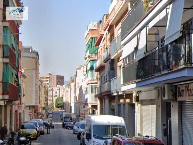 Piso en venta en Santa Coloma De Gramenet, Santa Rosa