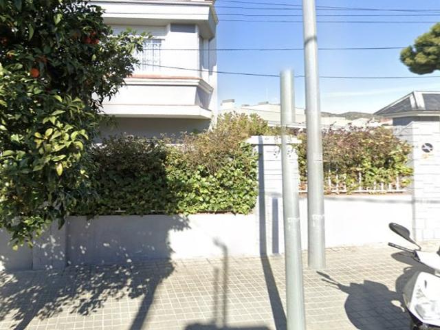 Apartamento en venta en Cemetiri Vell, Barcelonès