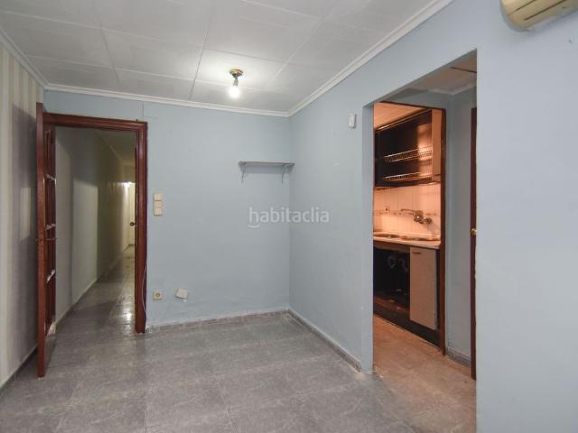 Piso en venta en Can Mariner, Barcelonès