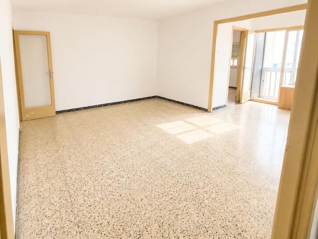 Piso en venta en Can Mariner, Barcelonès