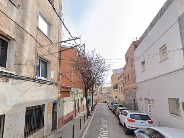 Piso en venta en Santa Coloma De Gramenet, Raval
