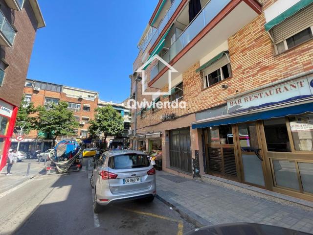 Piso en venta en Fondo, Barcelonès