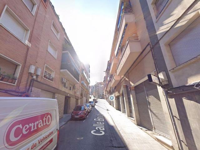 Piso en venta en Santa Coloma De Gramenet, Fondo