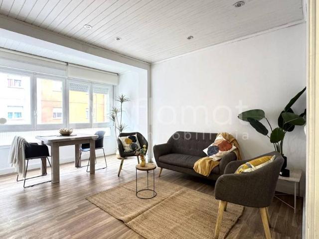 Piso en venta en Barri Vell, Gironès