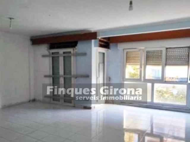 Piso en venta en Santa Eugènia, Gironès