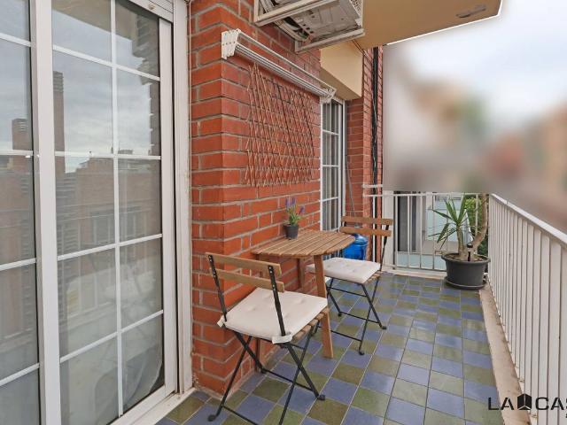 Piso en venta en L'hospitalet De Llobregat, Centre