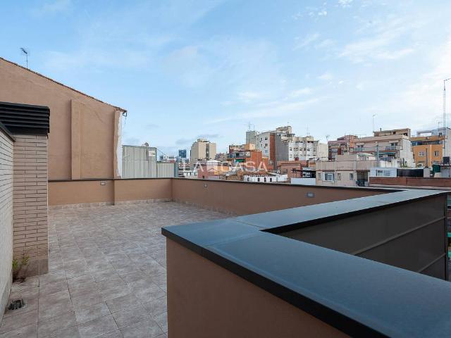 Piso en venta en L'hospitalet De Llobregat, Centre