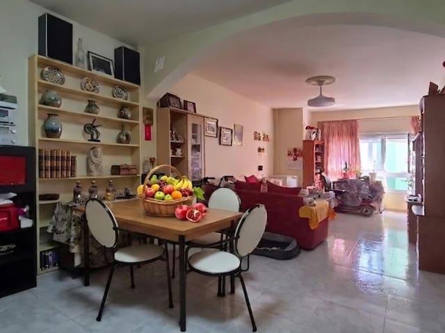 Piso en venta en Santa Lucía de Tirajana, Canarias