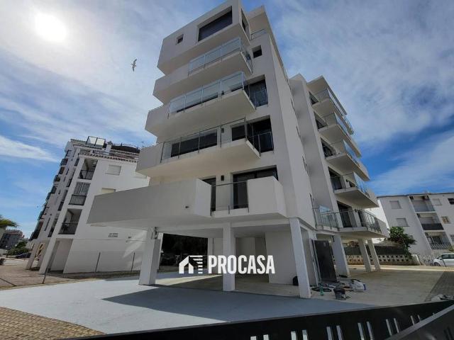 Piso en venta en Roses
