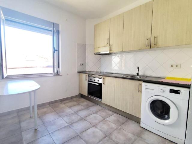 Piso en venta en La Abadilla, Santa María De Cayón
