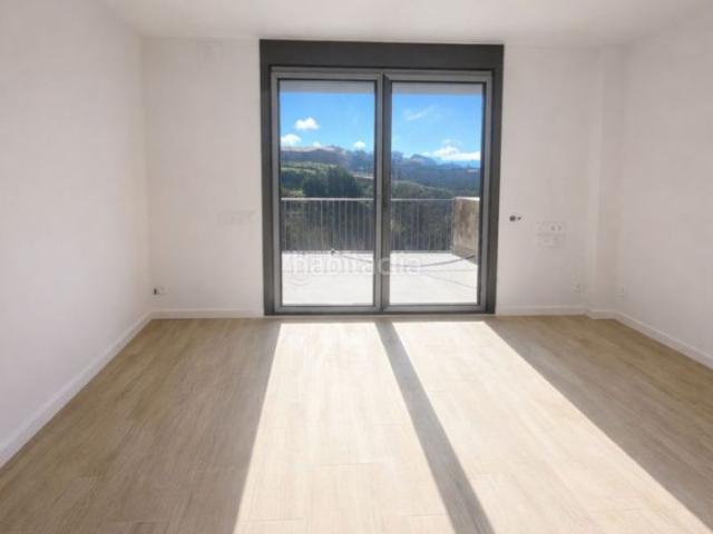Dúplex en venta en l'Esquirol, Barcelona
