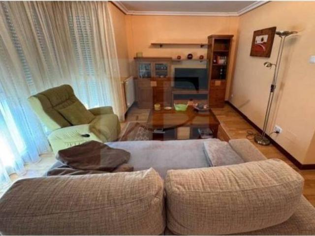 Piso en venta en Santa María Del Páramo, Castilla y León