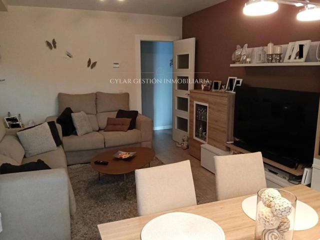 Piso en venta en Santa Marta De Tormes, Las Luminarias