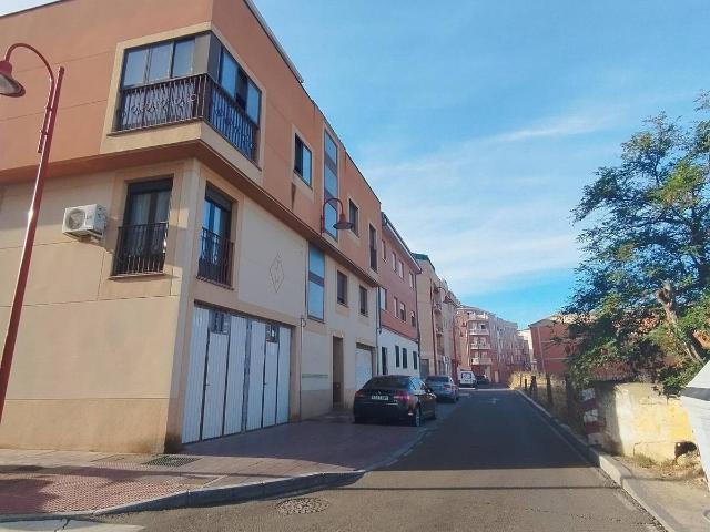 Piso en venta en Santa Marta De Tormes, Las Luminarias
