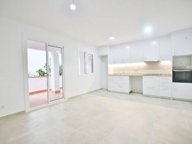 Piso en venta en Santa Coloma De Gramenet, Centre