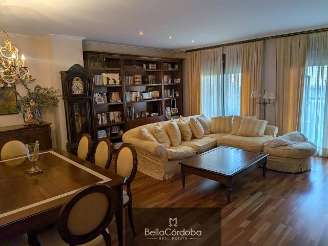 Piso en venta en Distrito Centro, Córdoba