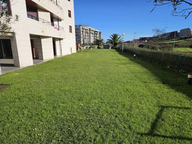 Piso en venta en Monte, Santander