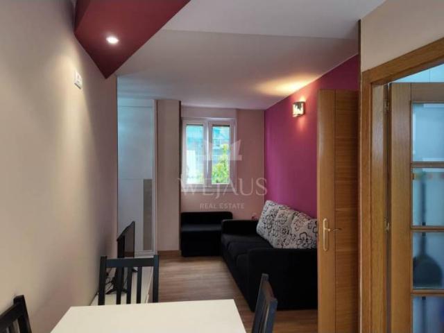 Piso en venta en Perines, Santander