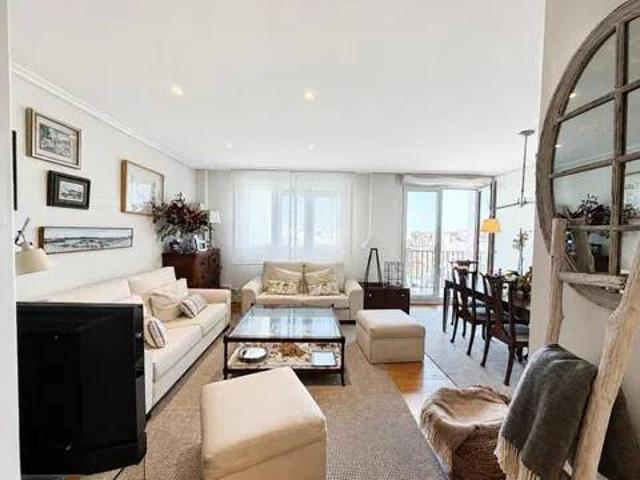 Piso en venta en Cueto, Santander