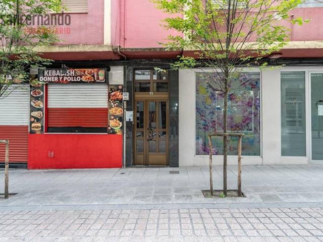Piso en venta en Perines, Santander