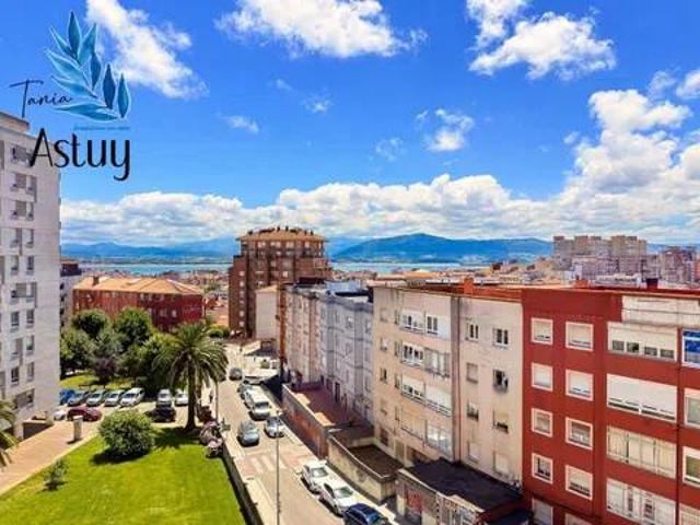 Piso en venta en Perines, Santander
