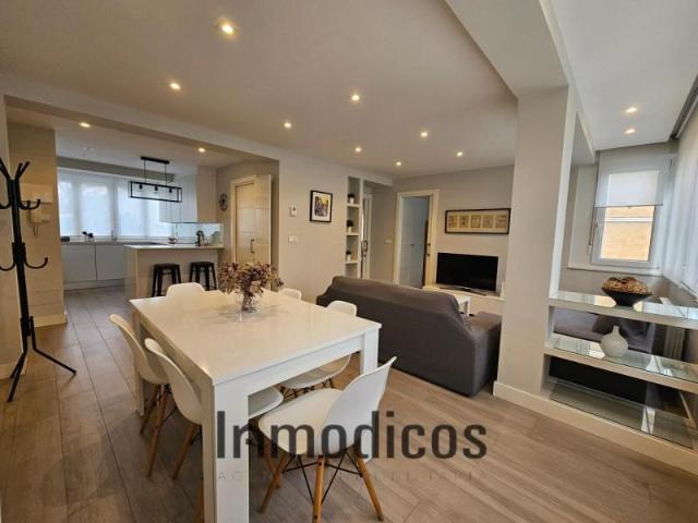 Piso en venta en Cueto, Santander