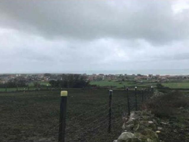 Piso en venta en Monte, Santander