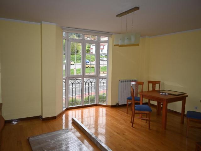 Piso en venta en Peñacastillo, Santander