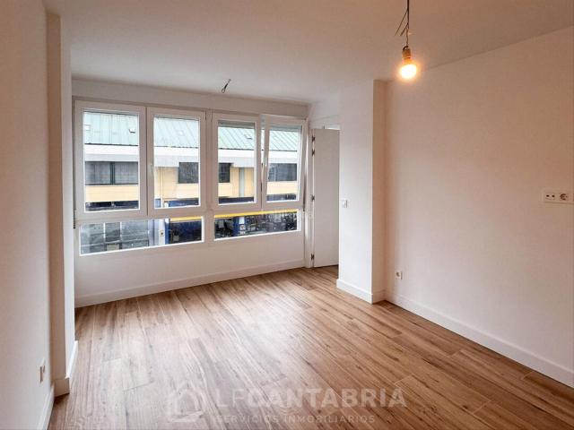 Piso en venta en Correos, Santander