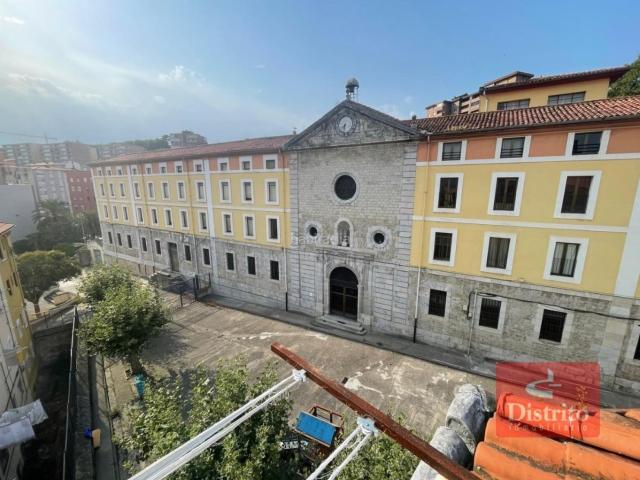 Piso en venta en Correos, Santander