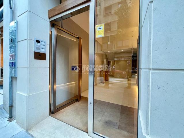 Piso en venta en Correos, Santander