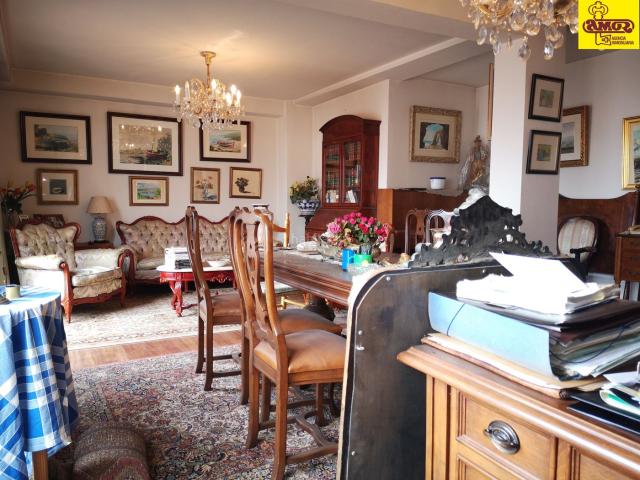 Piso en venta en Santiago de Compostela, Santiago