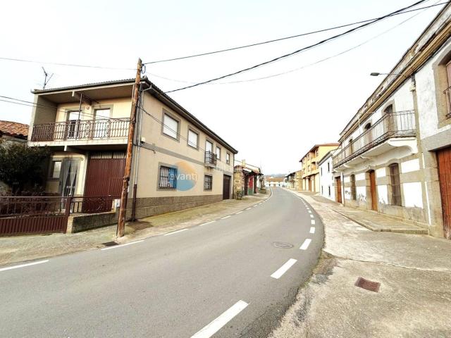 Piso en venta en Santibáñez De Béjar, Castilla y León